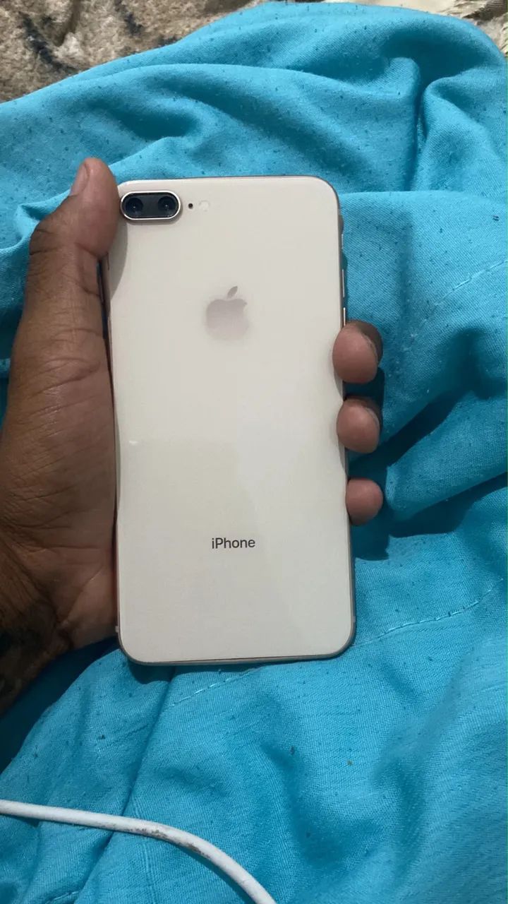 Vendo celular 8 Plus  - Foto 2