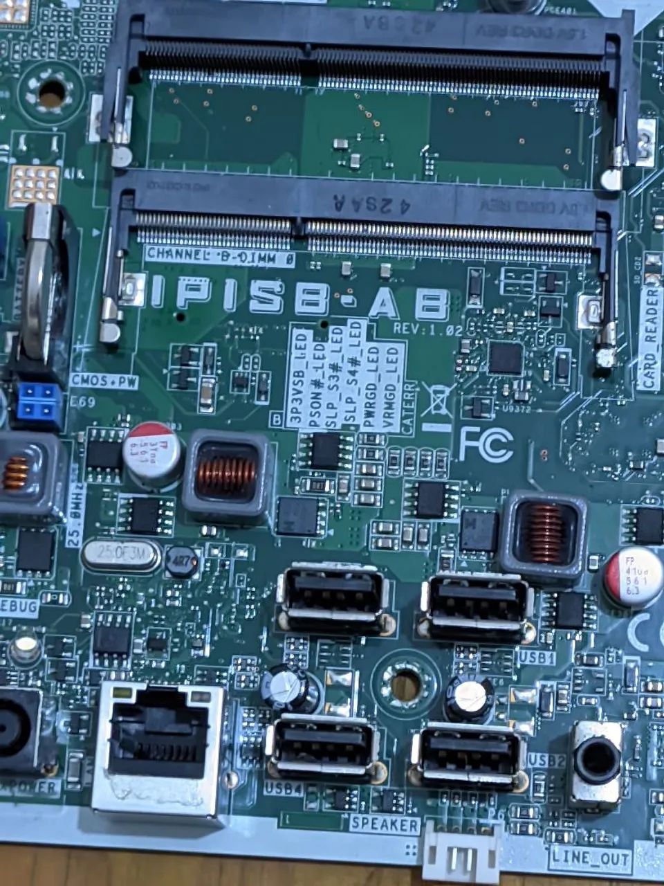 Placa-mãe Hp Pavilion 20 aio lga 1155 ddr3 funcionando perfeitamente - Foto 2