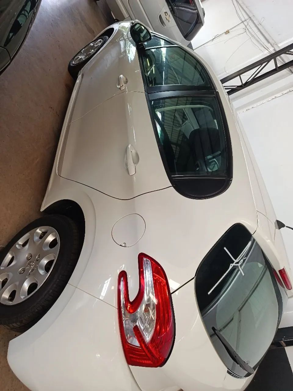Peugeot 208 Active/active Pack 1.5 Flex 8V 5P 2015 - Foto 4
