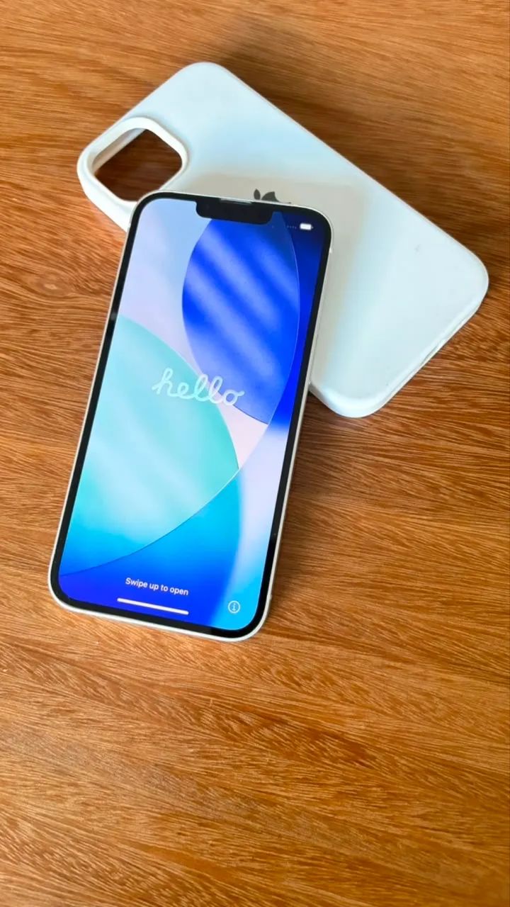 iPhone 13