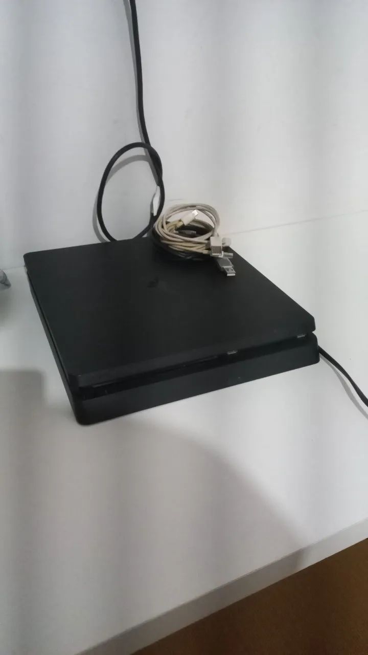 PS4 SLIM - Foto 2