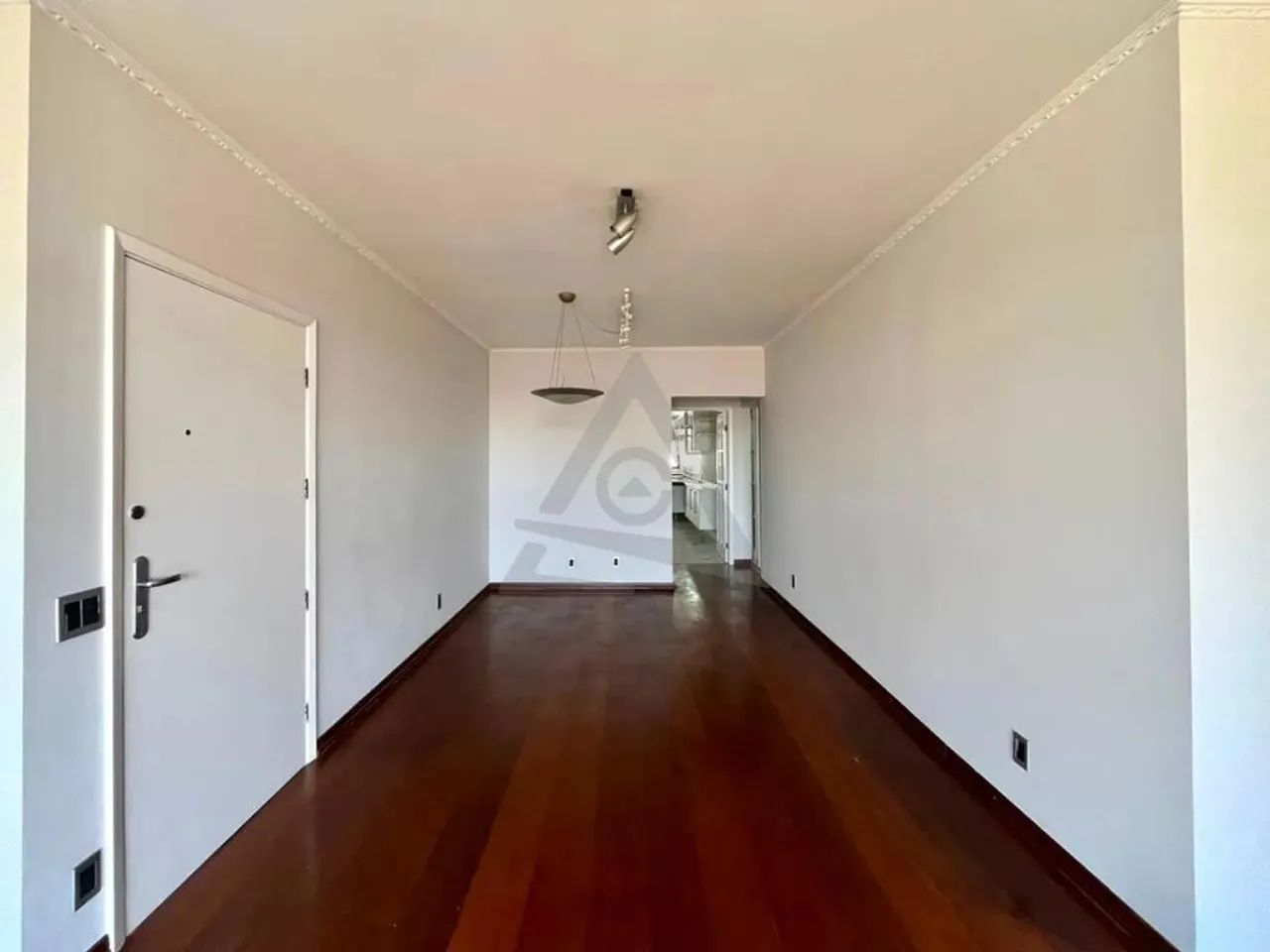 Apartamento para alugar em Campinas, Cambuí, com 3 quartos, com 129 m², Edifício Monte Car - Foto 2
