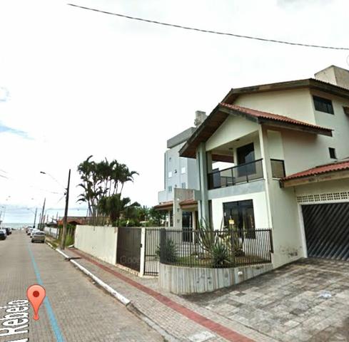 Excelente sobrado triplex na Praia Brava - Itajaí 3 suítes - Foto 2