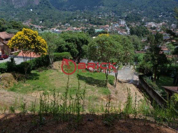 Amplo terreno, próximo ao clube comary, alto, teresópolis/rj - Foto 2