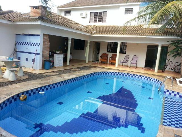Lindo sobrado com 380m² de construção com piscina, churrasqueira - Foto 2