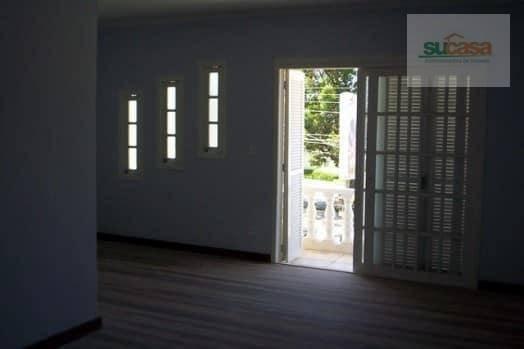 Casa (Piso superior) com 3 dormitórios para alugar na Domingos de Almeida. - Foto 4