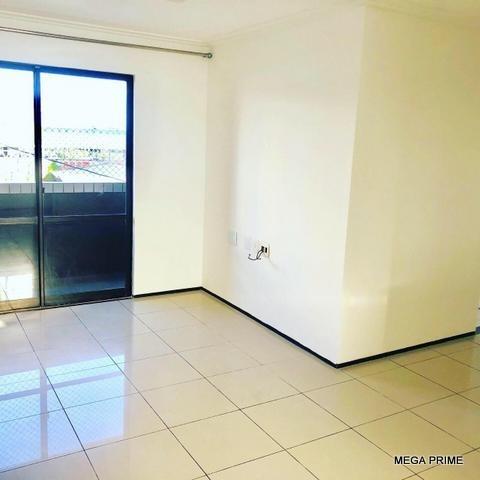 AV 272 - Mega Imóveis Prime Vende apartamento de 67m² - no Bairro Cocó - Foto 3