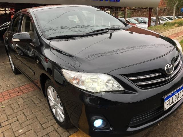 Toyota Corolla 2.0 Altis Automático 4P
