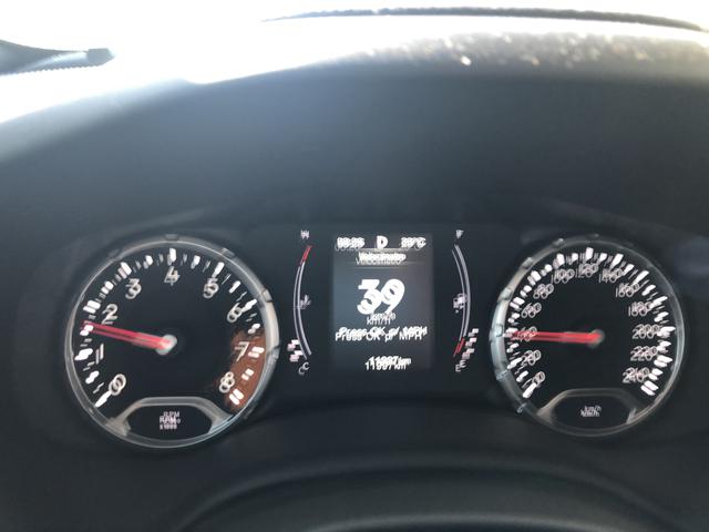 Vendo Jeep renegueds 18/19 comprado em Abril de 2019 - Foto 4