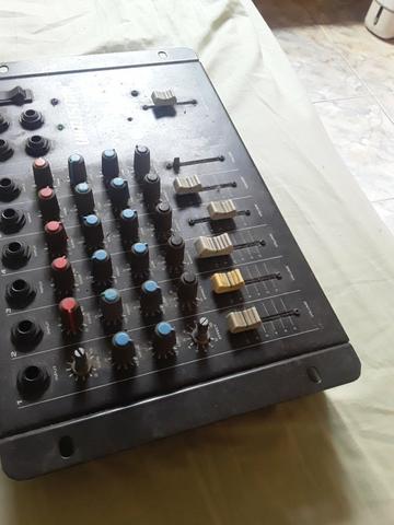 Mesa de Som - Sair Hj