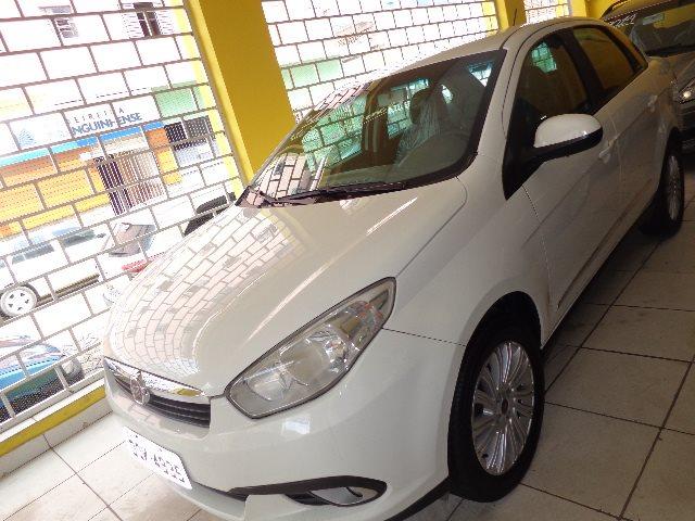 GRAND SIENA 2013/2014 1.6 MPI ESSENCE 16V FLEX 4P MANUAL