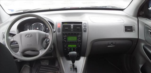 HYUNDAI TUCSON 2.0 MPFI GL 16V 142CV 2WD GASOLINA 4P MANUAL - Foto 8