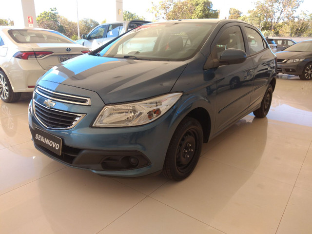 GM ONIX 1.0 LT 2013/2014