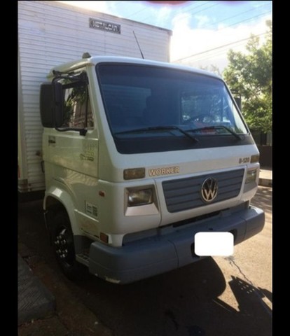 CAMINHÃO VW 8-120 BAÚ 5,50 ANO 2011