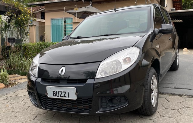 SANDERO 1.0 COMPLETO