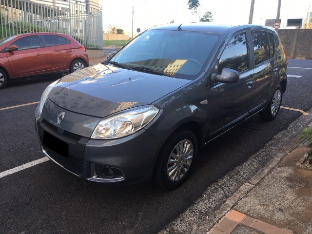 RENAULT SANDERO 1.6 PRIVILÉGE, APENAS 87 MIL KM NOVÍSSIMO!!!