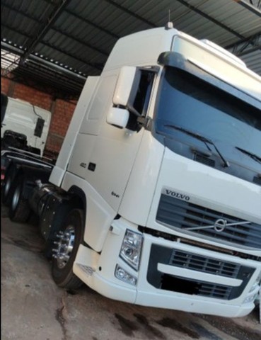CAMINHÃO VOLVO FH 460 2013 6X4