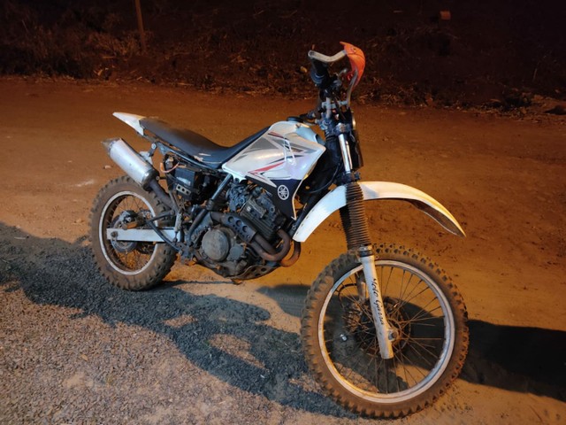 MOTO TRILHA SAHARA 350CC