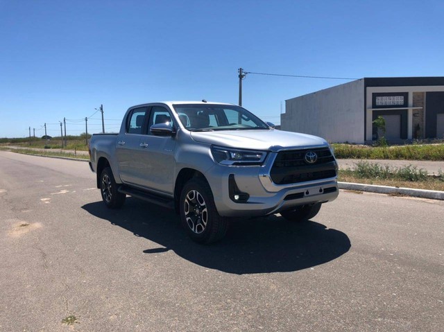 HILUX 2021/2021 2.8 D-4D TURBO DIESEL CD SRX 4X4 AUTOMÁTICO