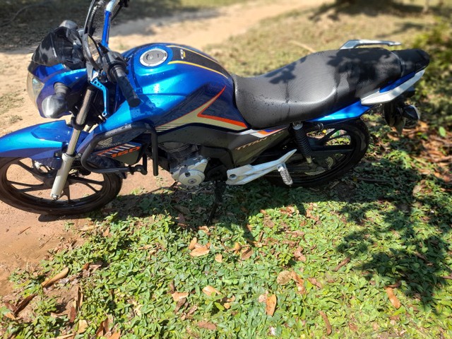 MOTO TOP