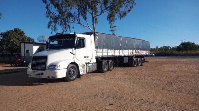 VOLVO NH 12 2000 COMPLETO