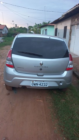 VENDE SE CARRO SANDERO COMPLETO MEU ZAP *