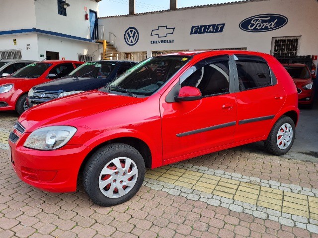 GM- CELTA LT COMPLETO COM 41.000KM 2015