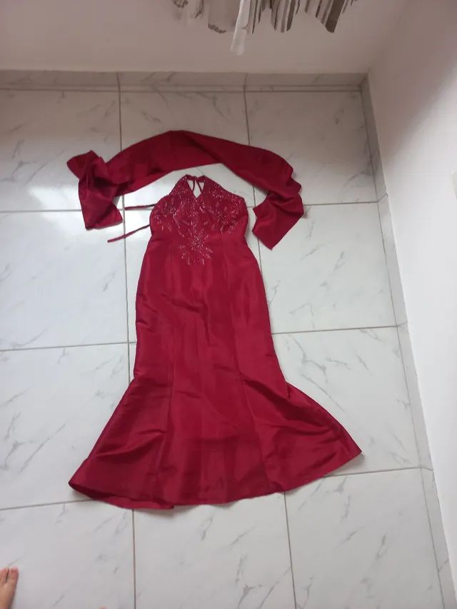 Vendo vestido hot sale de festa