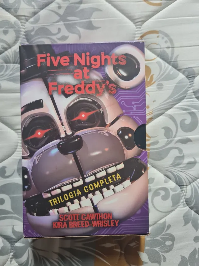 Quem gosta dos jogos de Five Nights - Editora Intrínseca
