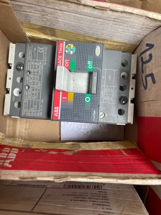 Disjuntores caixa moldada ABB - Foto 2