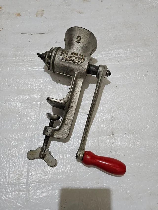 Antiguidade moedor carne antigo Alpha export
