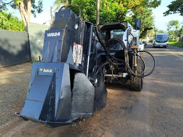 Valetadeirra de Asfalto & Concreto Bobcat Ws24 - 2014