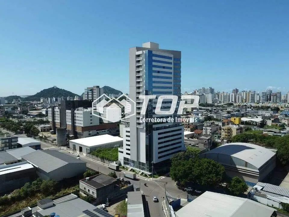 Sala Comercial à Venda no Edifício Golden Business Center no Bairro: Divino Espírito Santo - Foto 2