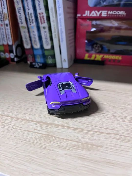 Miniatura Lamborghini Huracan  - Foto 4