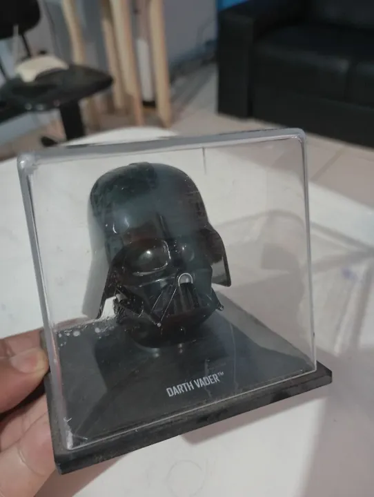 Darth Vader ( Cabeça) na Caixa de Acrílico