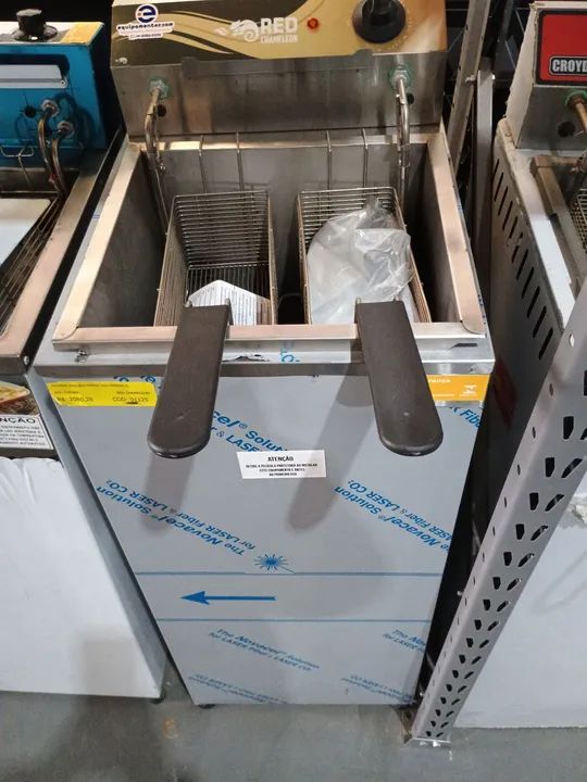 Fritadeira elétrica 2 cestos sistema zona fria Red Chameleon