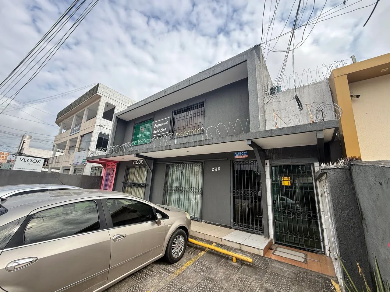 Excelente Prédio Com salas comerciais no centro de João Pessoa/PB - 