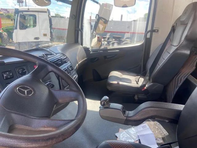 Mercedes Benz Axor 4144k plataforma ano 2022 com retarder - Foto 3
