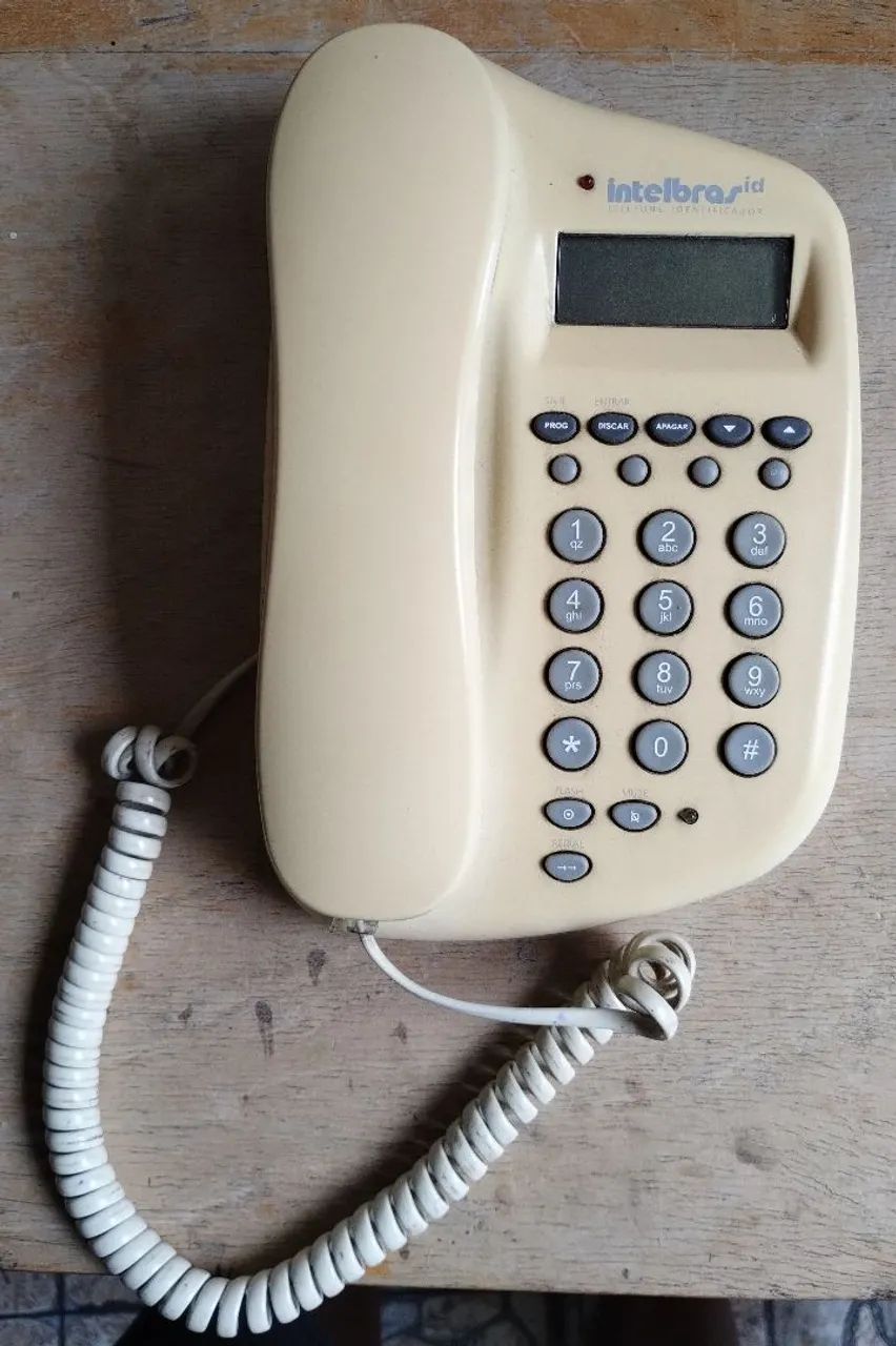 Telefone com fio Intelbras cor branco USADO 