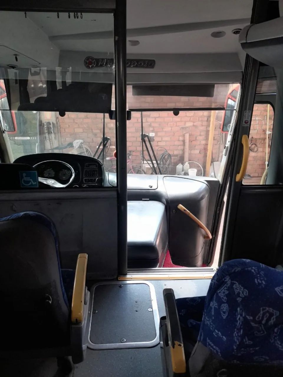 G7 900 MBB, 47 lugares , com ar - Foto 6