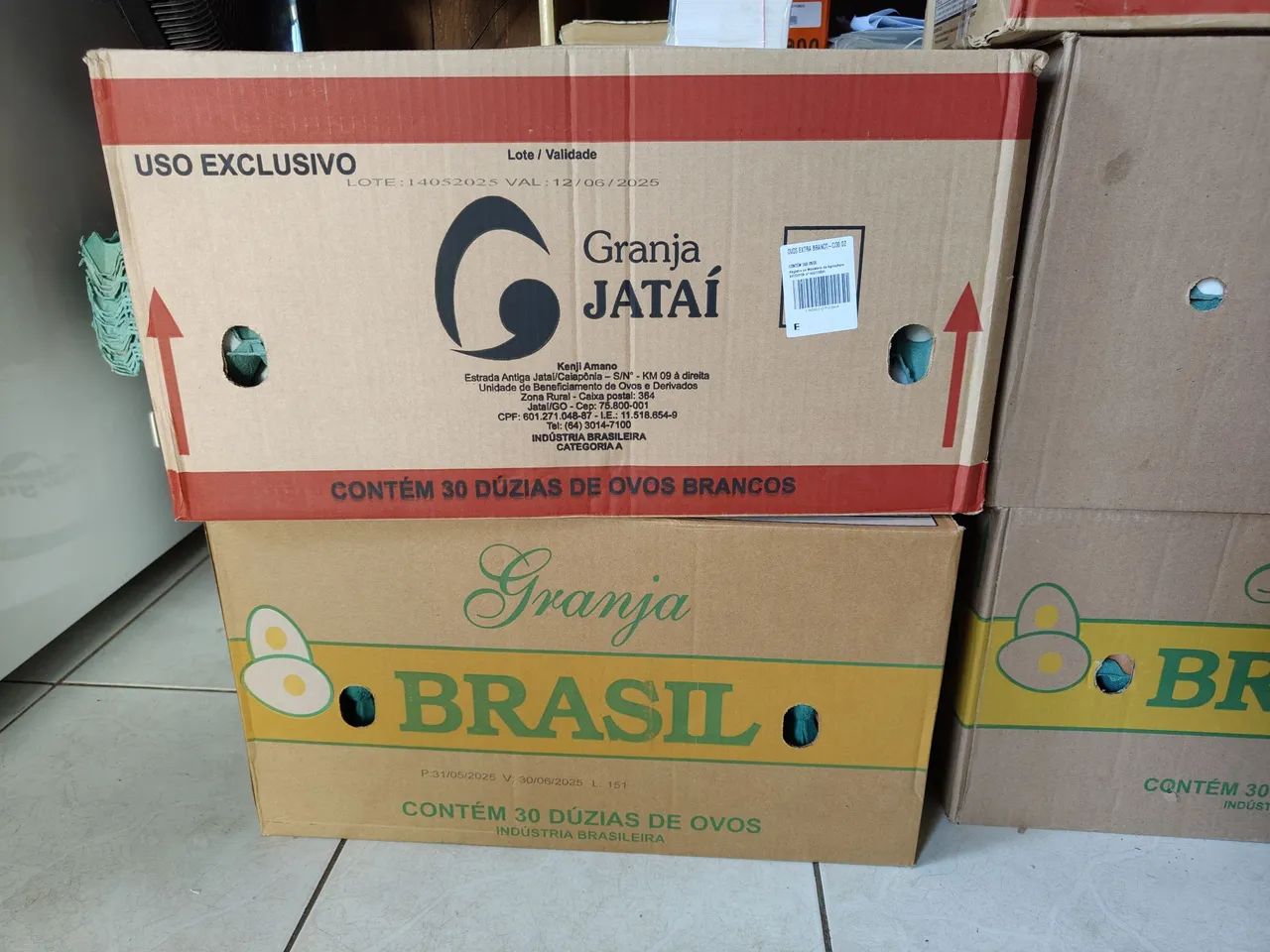 Caixas de papelão Grandes, ideal para mudanças e transportes.Valor R$2,00 a unidade.   - Foto 2