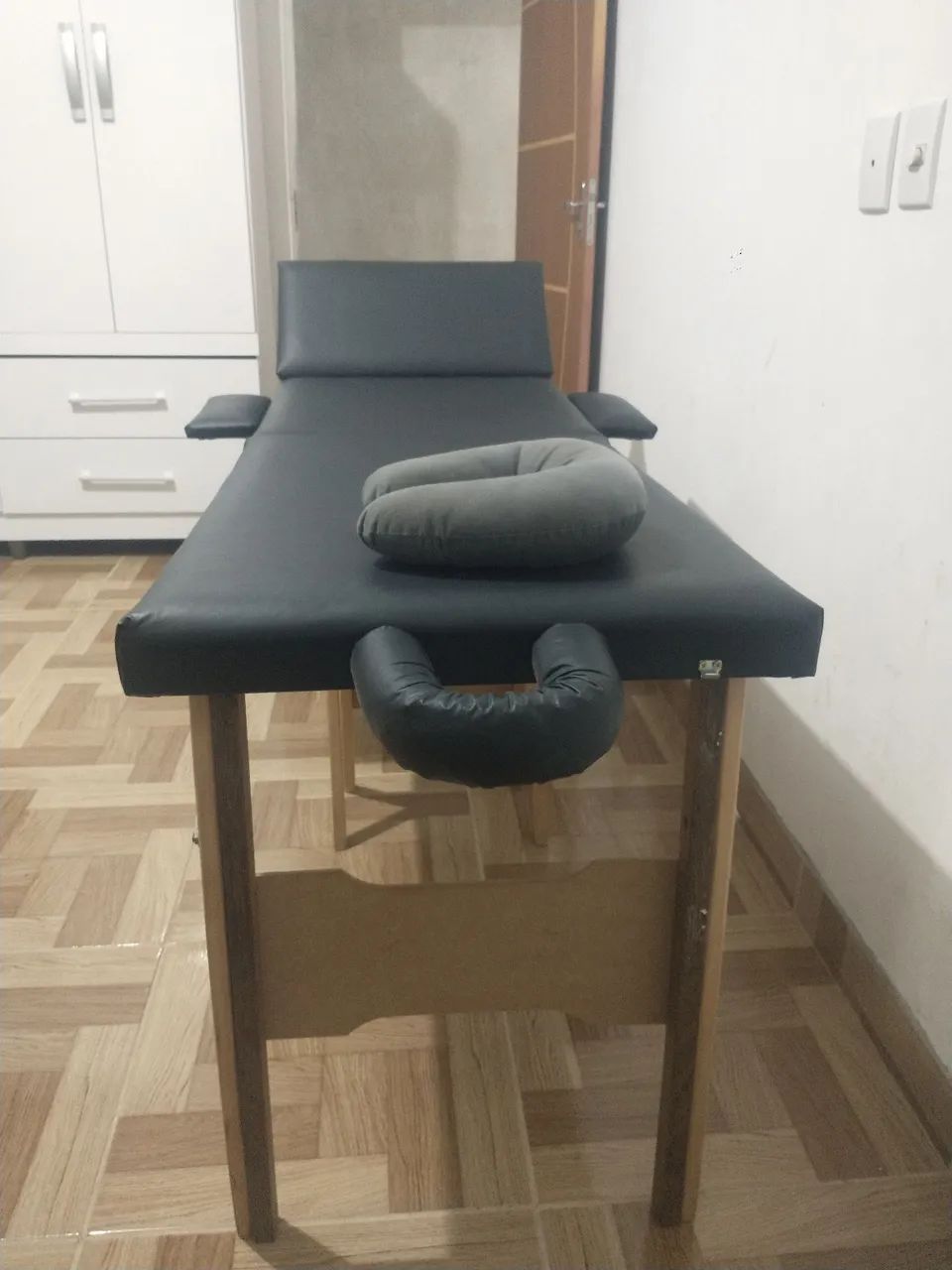 Maca preta dobrável e escada de um degrau  - Foto 4