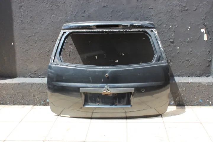 Tampa Traseira Porta Malas Pajero Sport CA430454 2006 a 2011