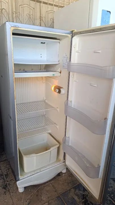 Geladeira Consul pequena  - Foto 3