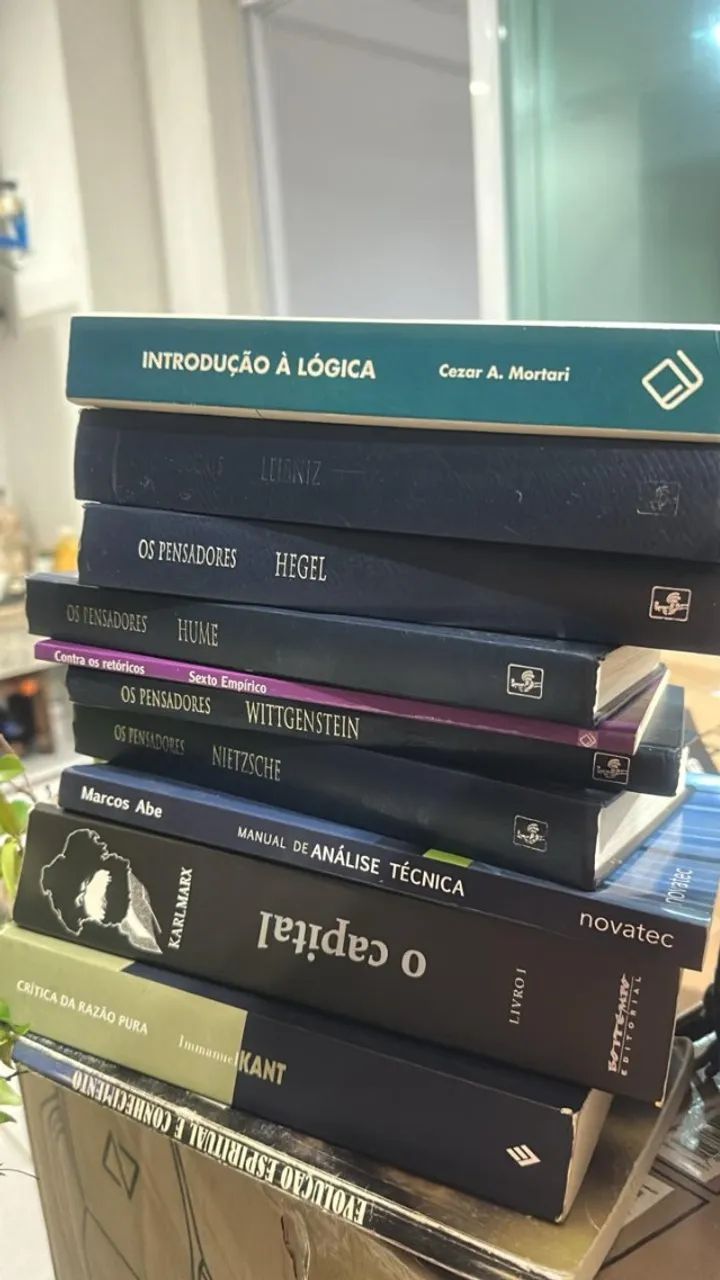 Livros - Foto 2