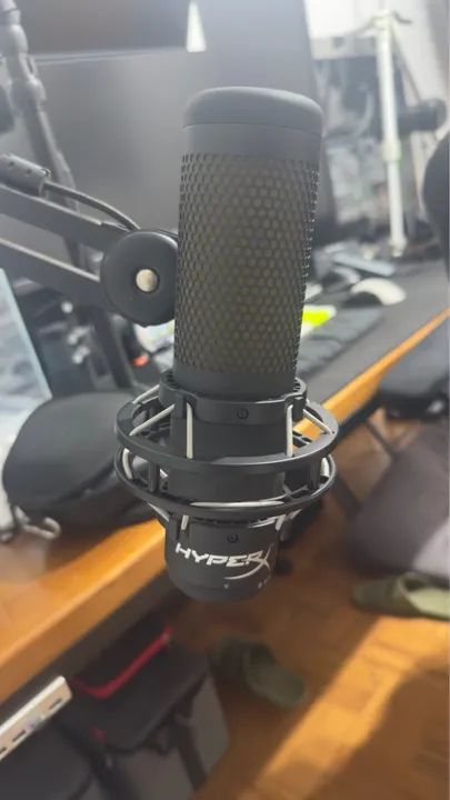 Microfone Gamer HyperX QuadCast S + Braço Articulado  - Foto 5