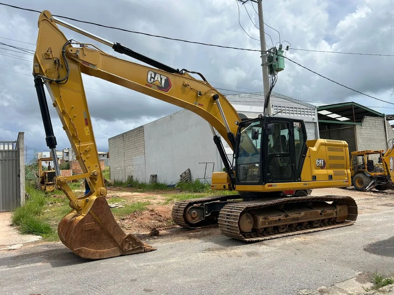 Escavadeira Hidráulica Caterpillar 320 2022