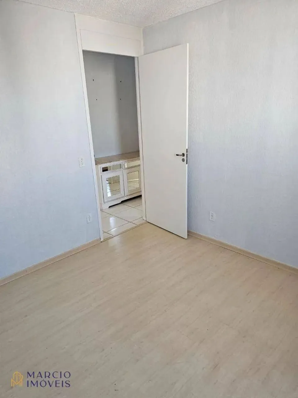 Apartamento com 2 dormitórios à venda por R$ 120.000,00 - Bela Vista - São Sebastião/DF