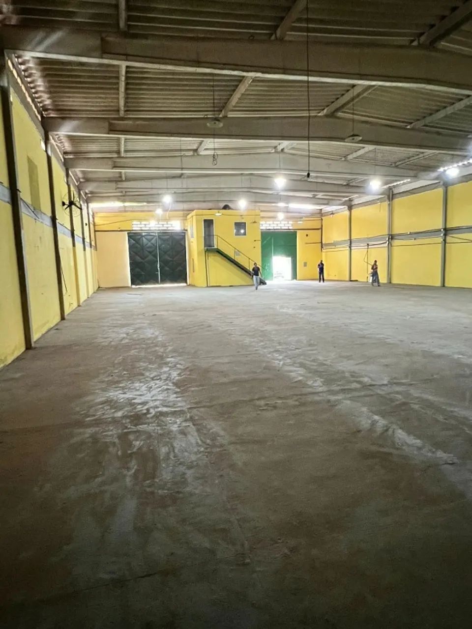 ALUGA-SE GALPÃO NO TURU AO LADO DO MATEUS "TURUZINHO", 800M²,(fone: *) - Foto 4