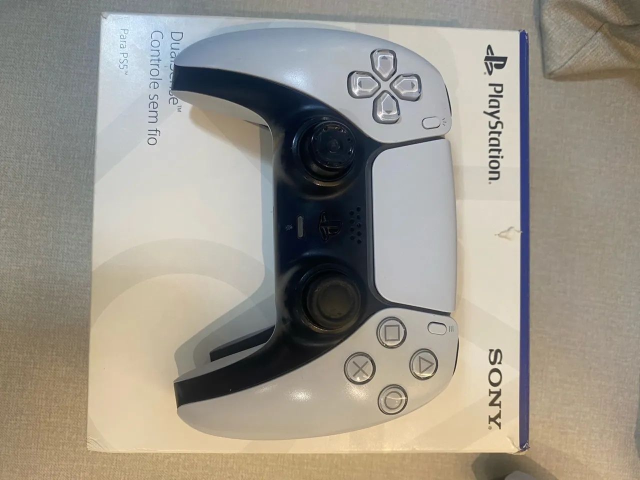 2 Controles PS5 Originais + 1 Caixa - R$ 220 no Pix ou Dinheiro - Foto 2